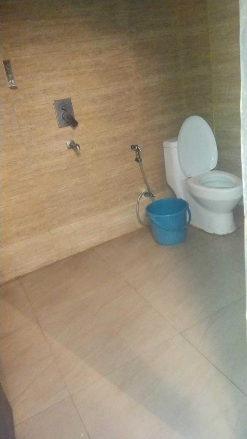 Hotel O Kl Khari Near Ashoka Park Mein Metro Нью-Дели Экстерьер фото