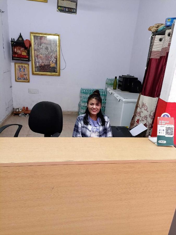 Hotel O Kl Khari Near Ashoka Park Mein Metro Нью-Дели Экстерьер фото